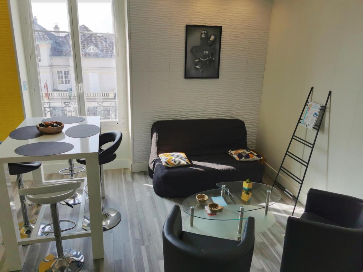 Vittel Loc'S - Le 214, Classe 3 Etoiles Osez L'Experience Eksteriør billede